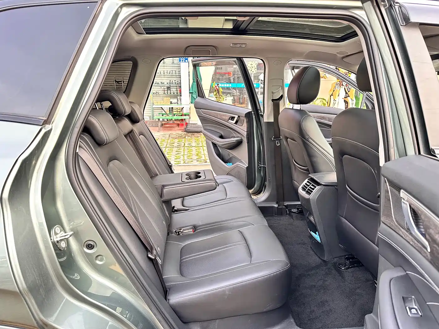 Landian E5 2024 2024 Glory Edition 100KM Ultimate Type 5-Seater
