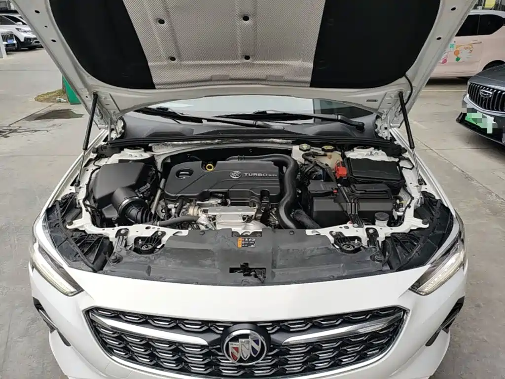 BUICK REGAL