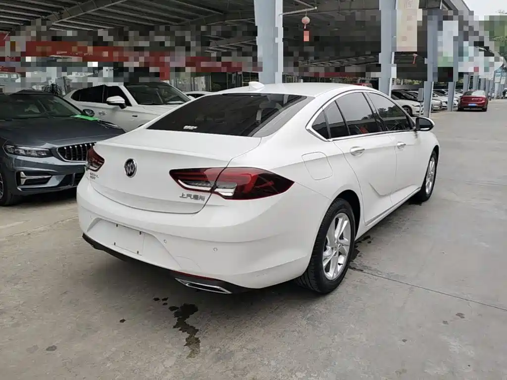 BUICK REGAL