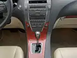 Фото 7 - Lexus ES