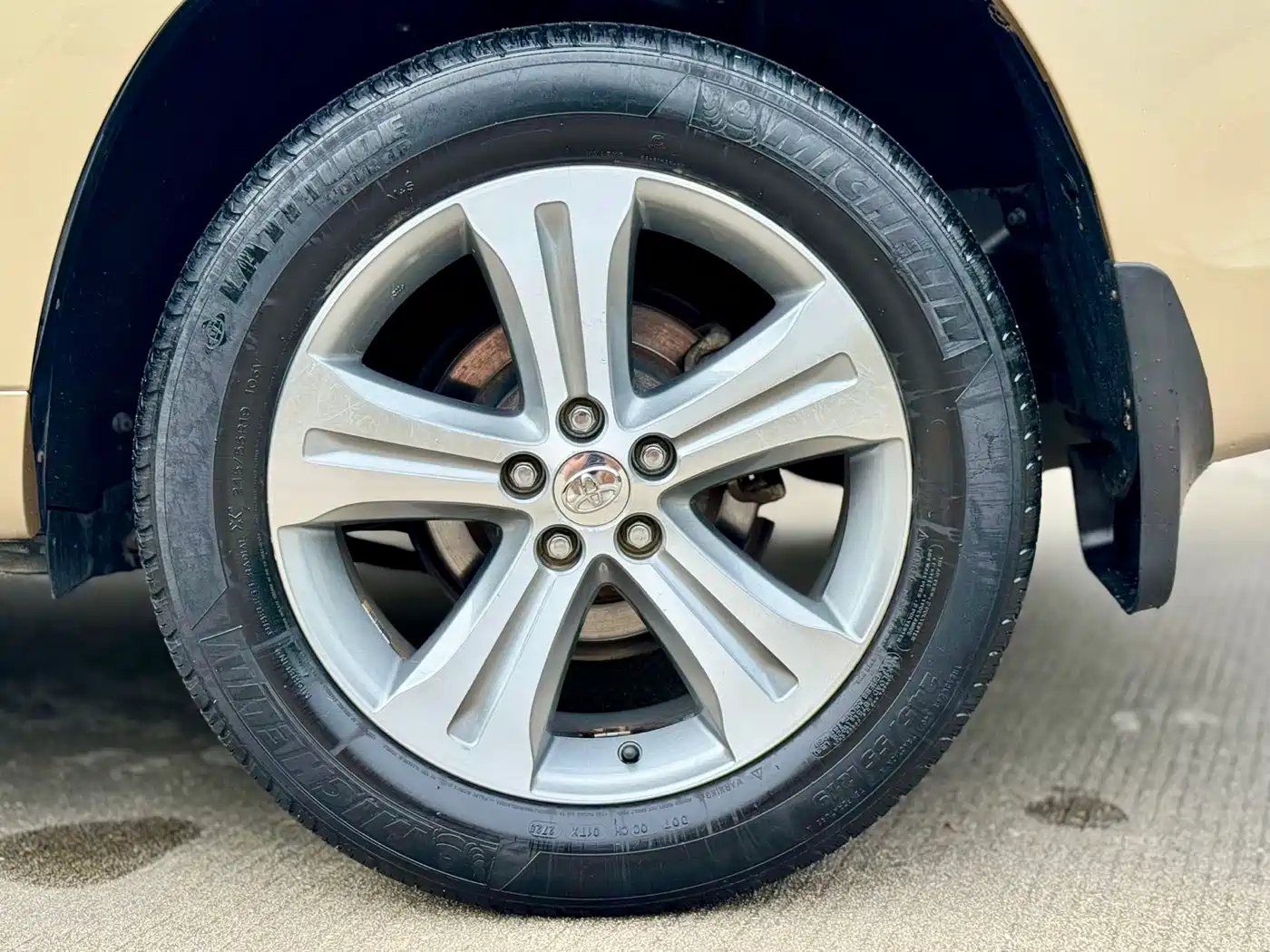 Toyota Highlander (Import) 2007 2007 SPORT (Sport Edition)