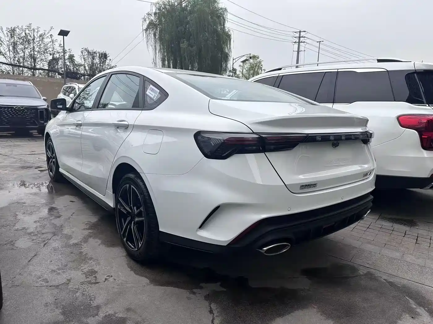 GEELY AUTOMOBILE BINRUI