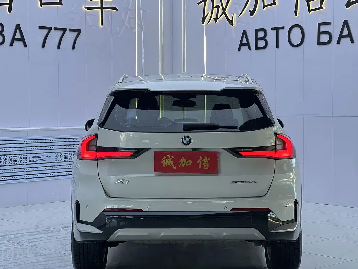 Фото 5 - BMW X1