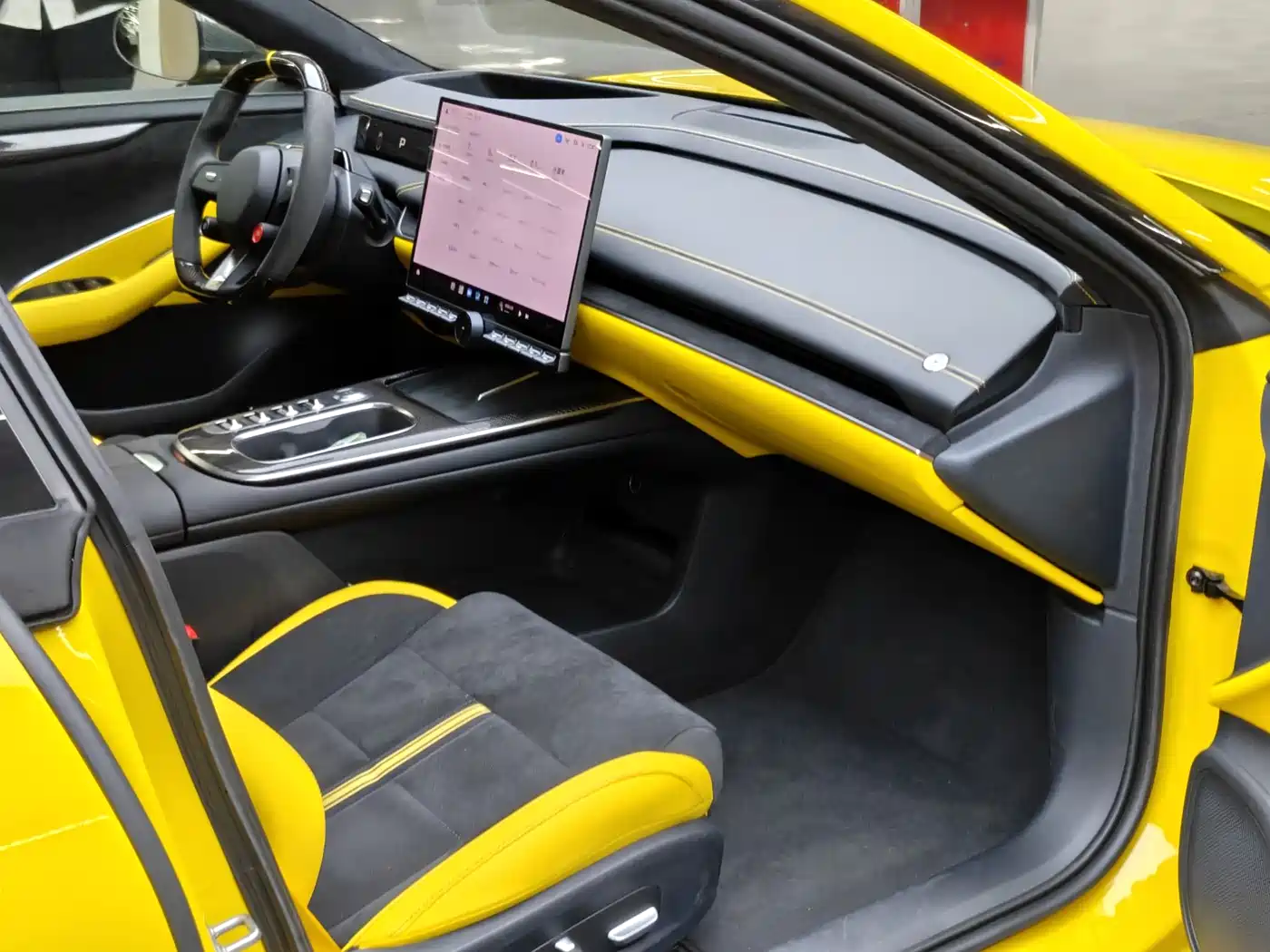Xiaomi Auto Xiaomi SU7 Ultra 2025 Model Ultra фото 17