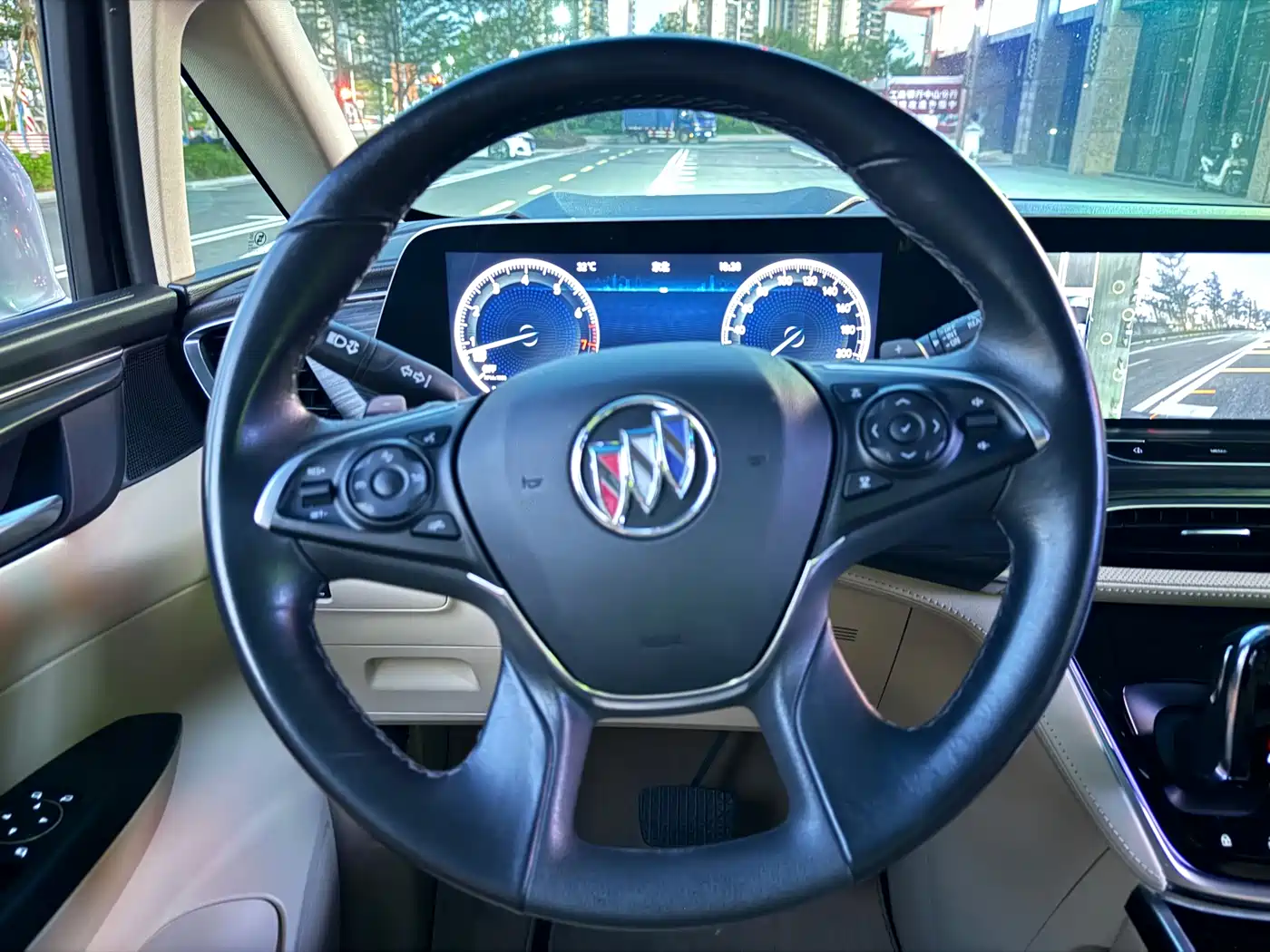 Buick GL8 2022 ES Landmark 653T Luxury фото 17