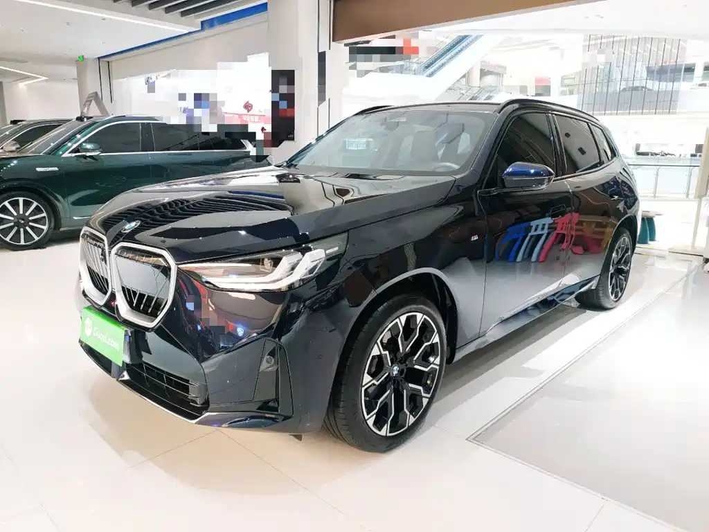 BMW X3 2025 xDrive30L Leading Model M Sport Black Package