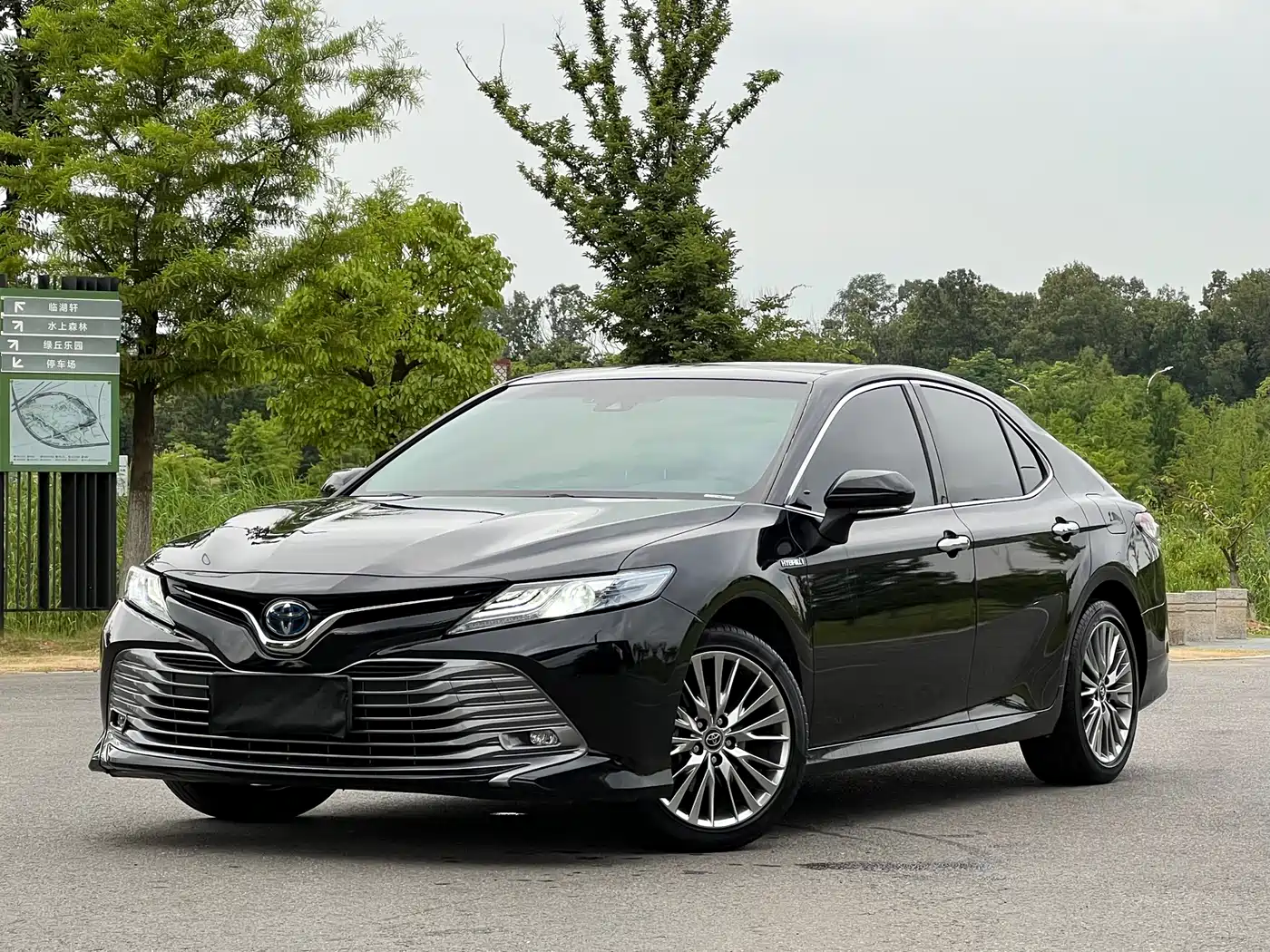 Toyota Camry 2021 Hybrid 2.5HG Luxury Edition