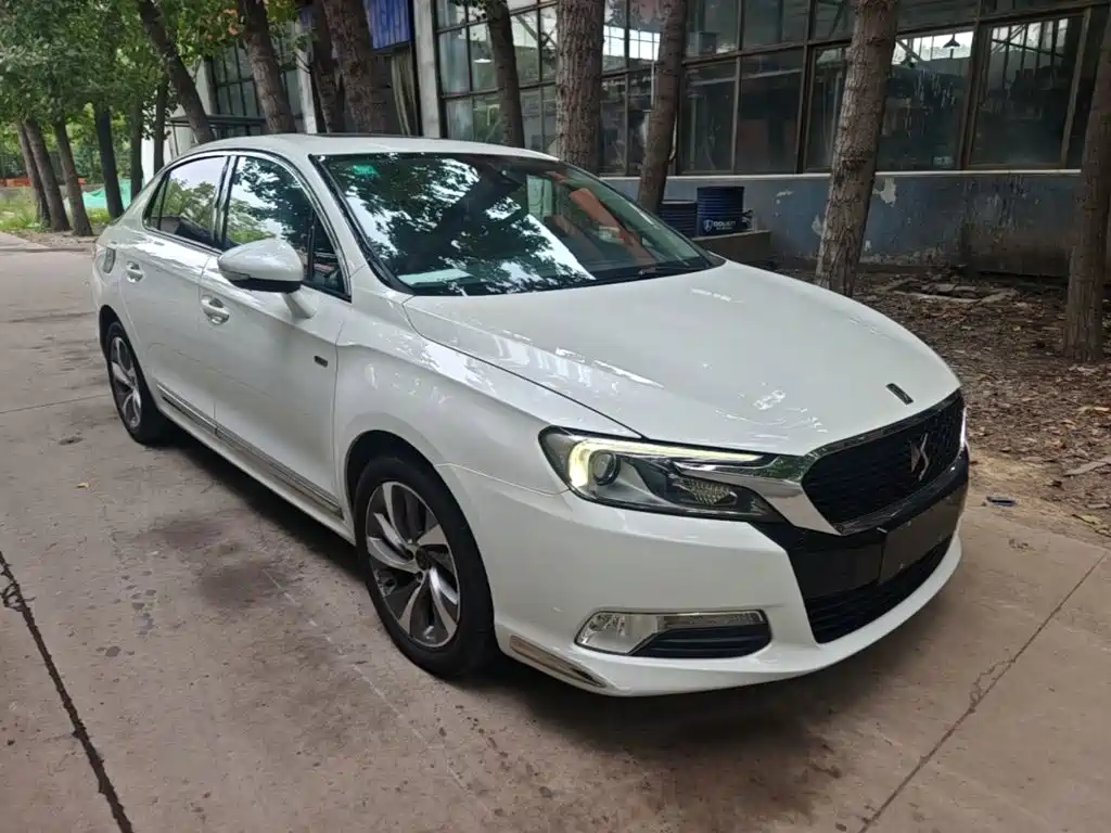 2016 DS 5LS