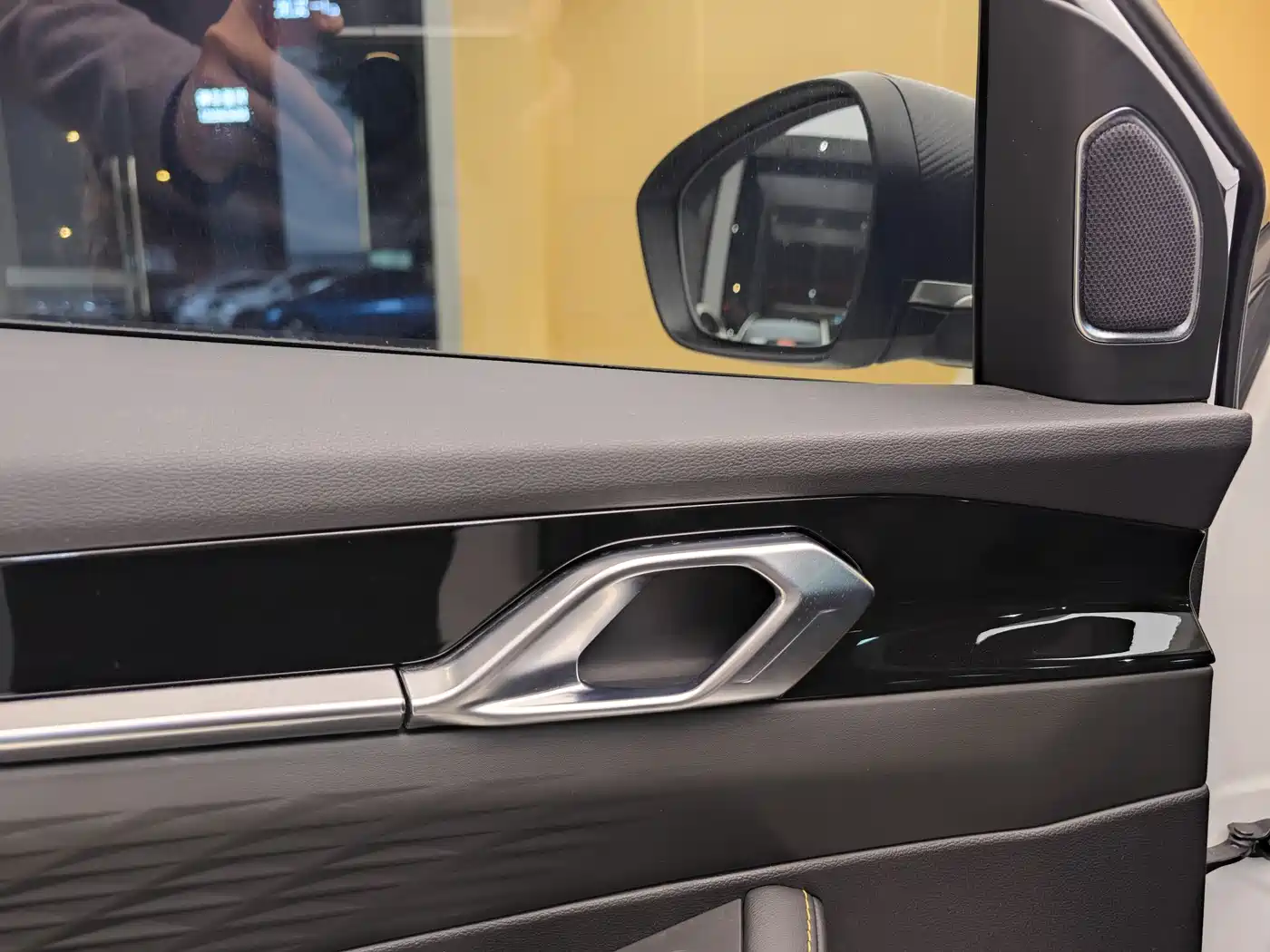 GEELY AUTOMOBILE BINYUE