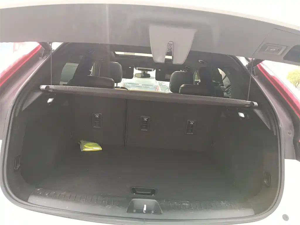 Cadillac XT4 2018 Model 28T 2WD Technology фото 19