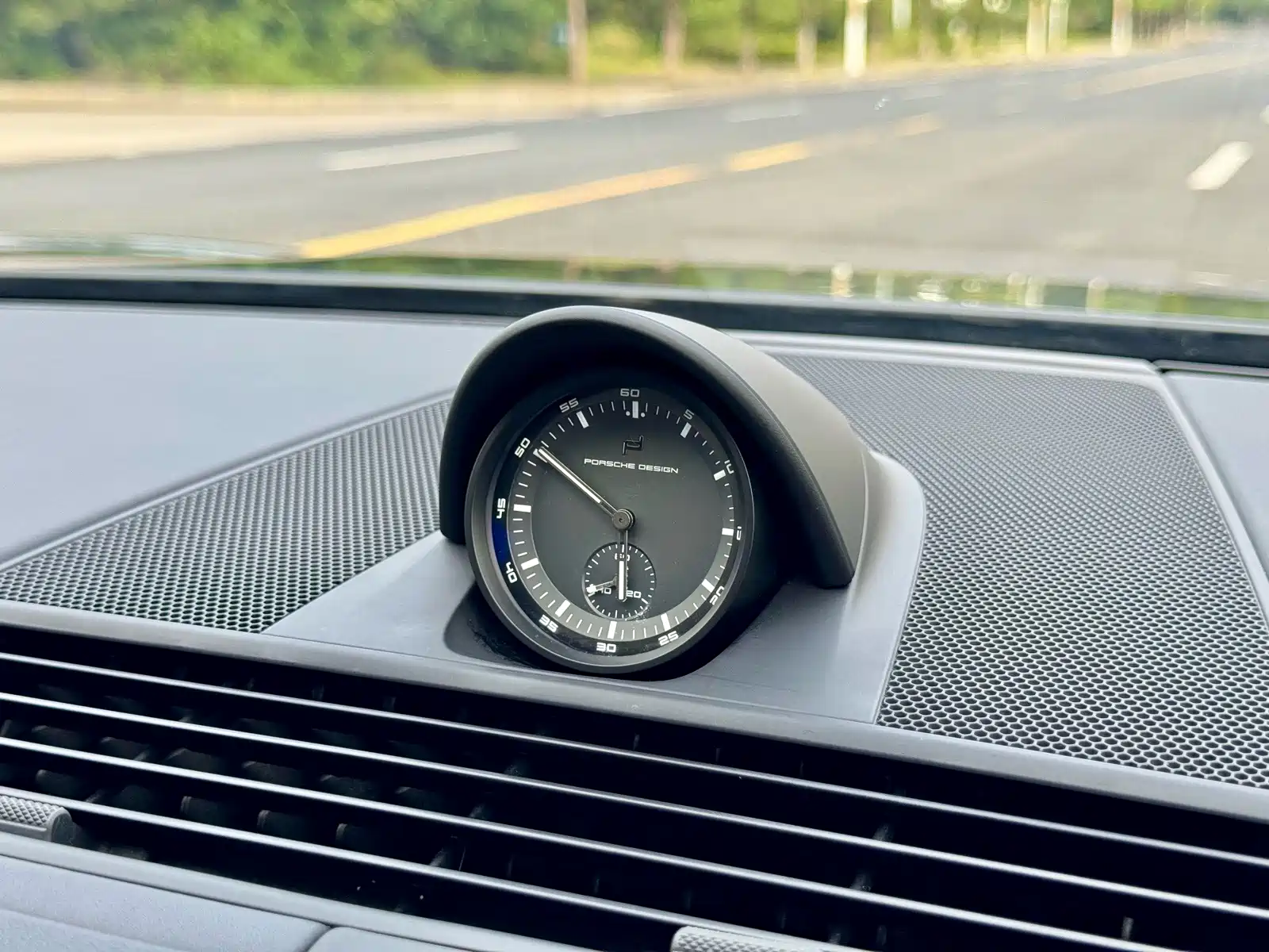 Фото 20 - Porsche Panamera