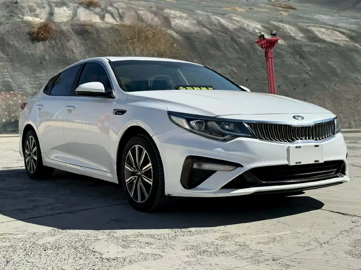 Kia K5 2012 2.0L Automatic DLX фото 3