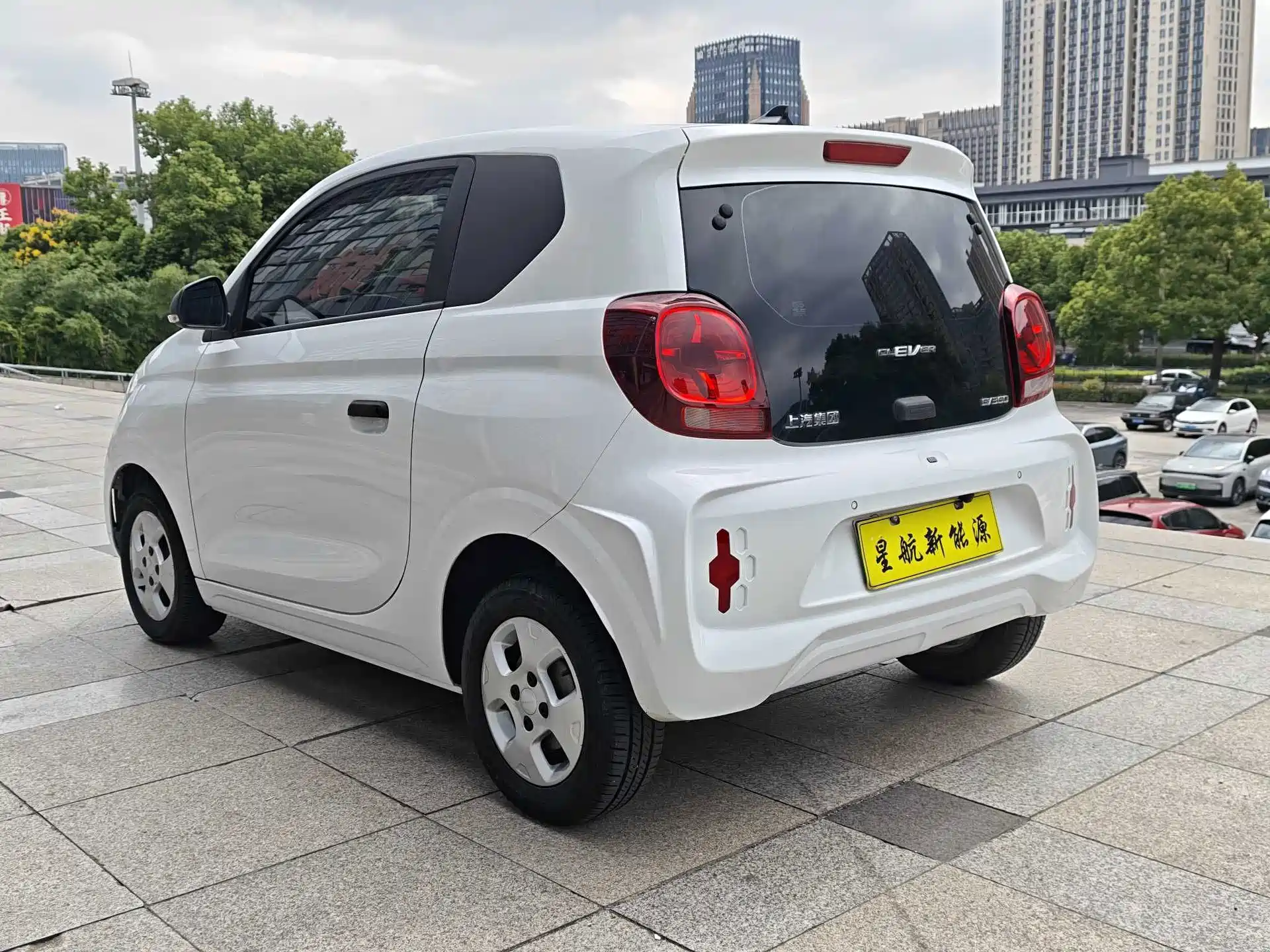 Фото 6 - Roewe Clever