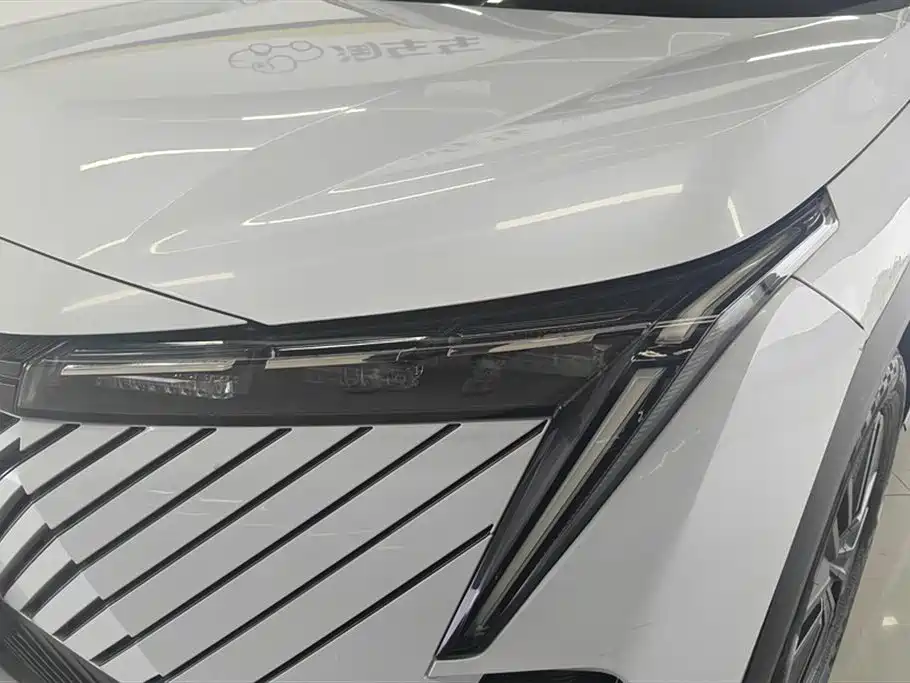GAC TRUMPCHI SHADOW COOL