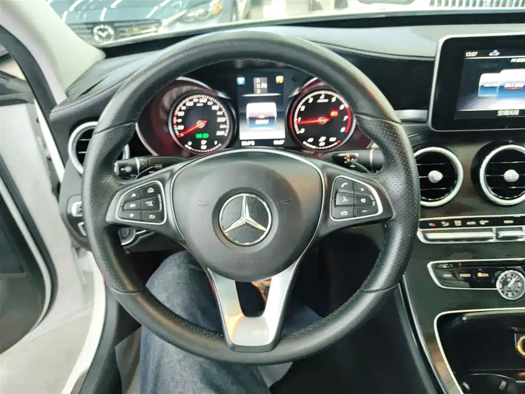 Mercedes-Benz C-Class 2018 C 200 L Sport Edition фото 11