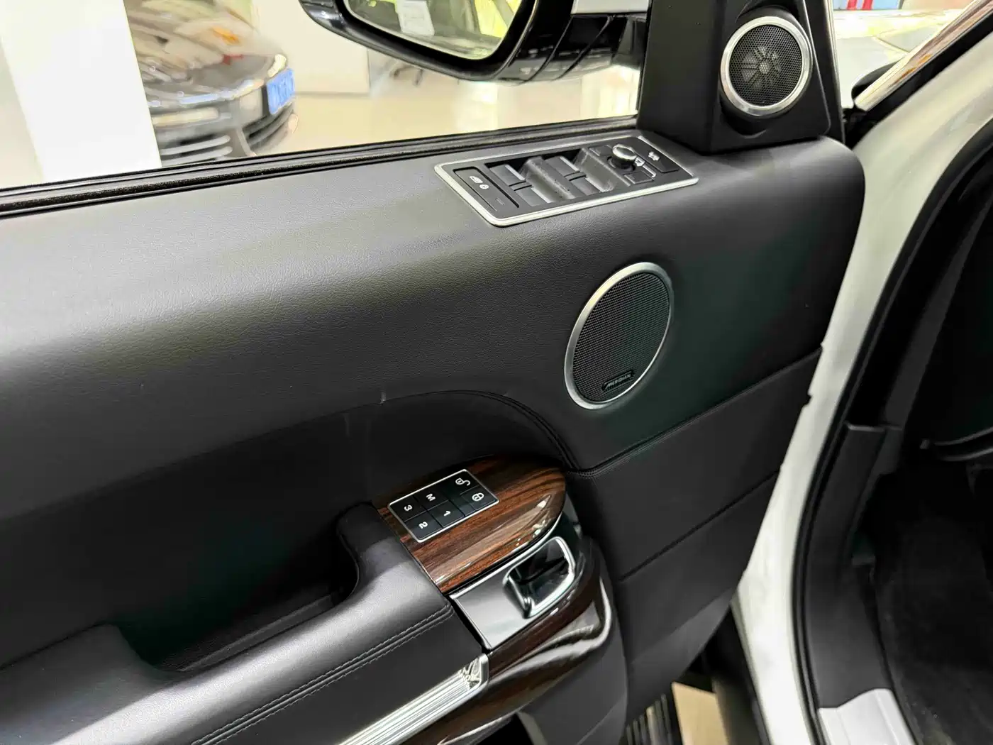 Фото 7 - Land Rover Range Rover