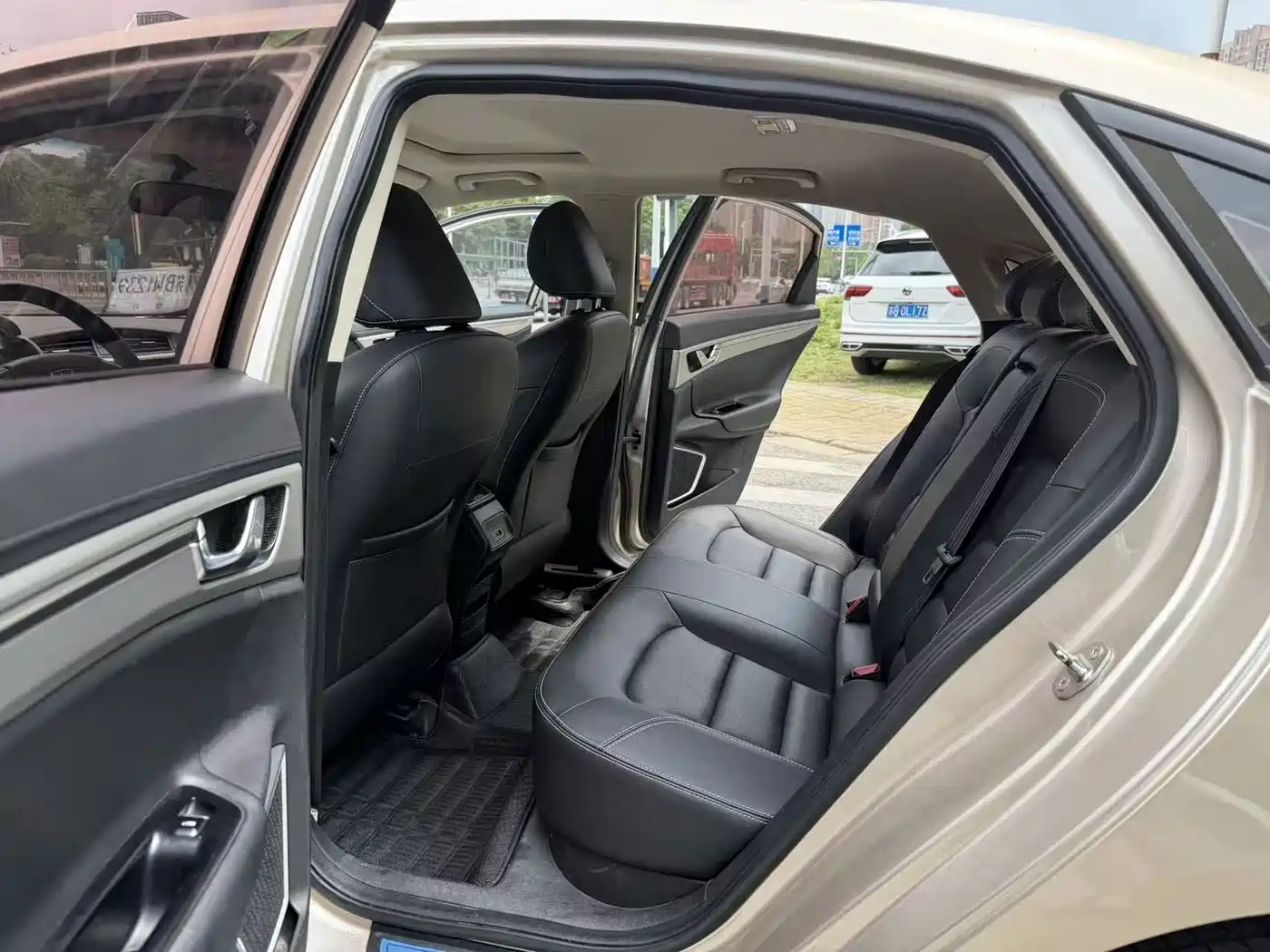 Geely Emgrand GL 2017 2017 1.8L DCT Elite