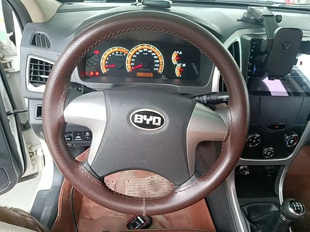 BYD F3 2017 2015 Energy-saving Edition 1.5L Manual Comfort