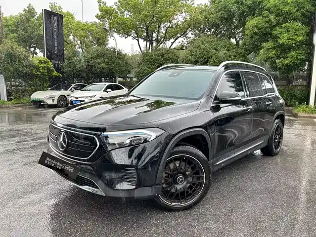 Mercedes-Benz EQB 2022 EQB 260 — фото 1