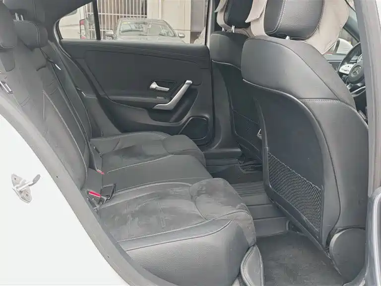 Mercedes-Benz A-Class 2022 Facelift III A 200 L Sport Sedan Fashion фото 12