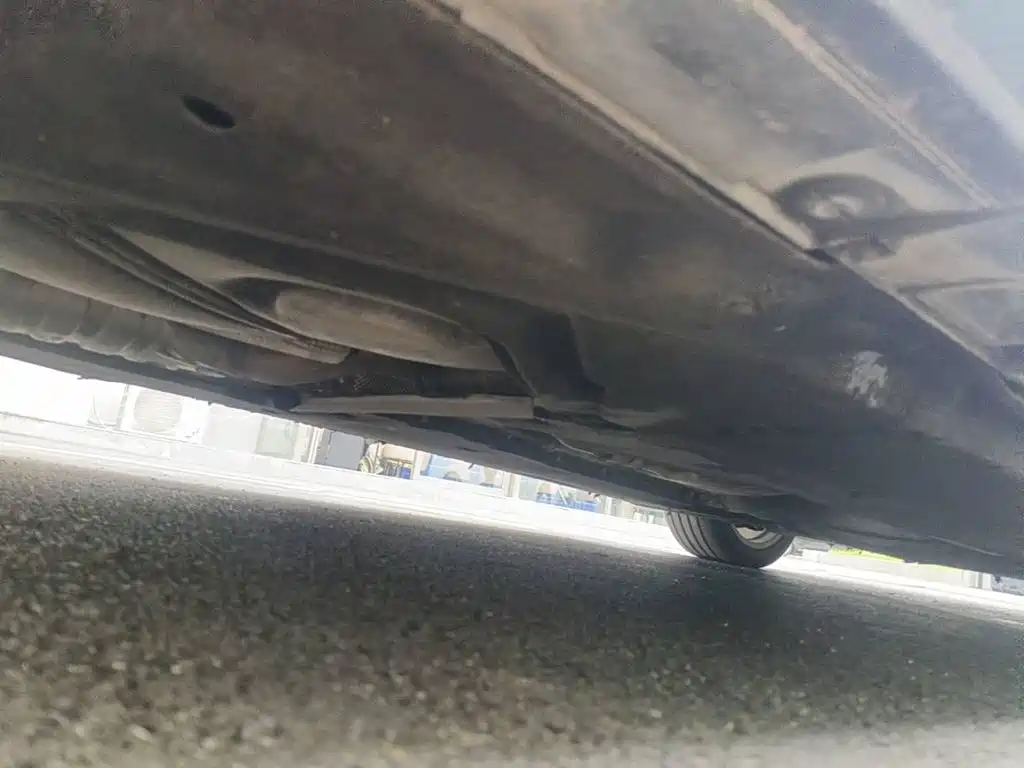 Фото 9 - Audi A6L