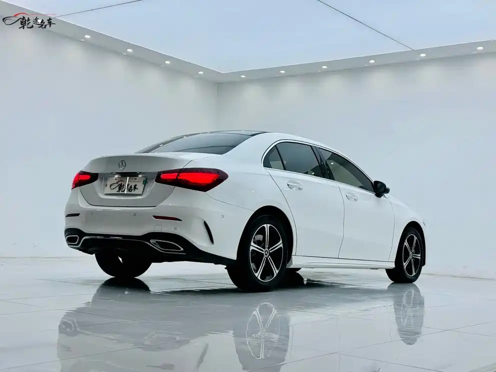 Mercedes-Benz A-Class 2024 2024 A 200 L Fashion Edition