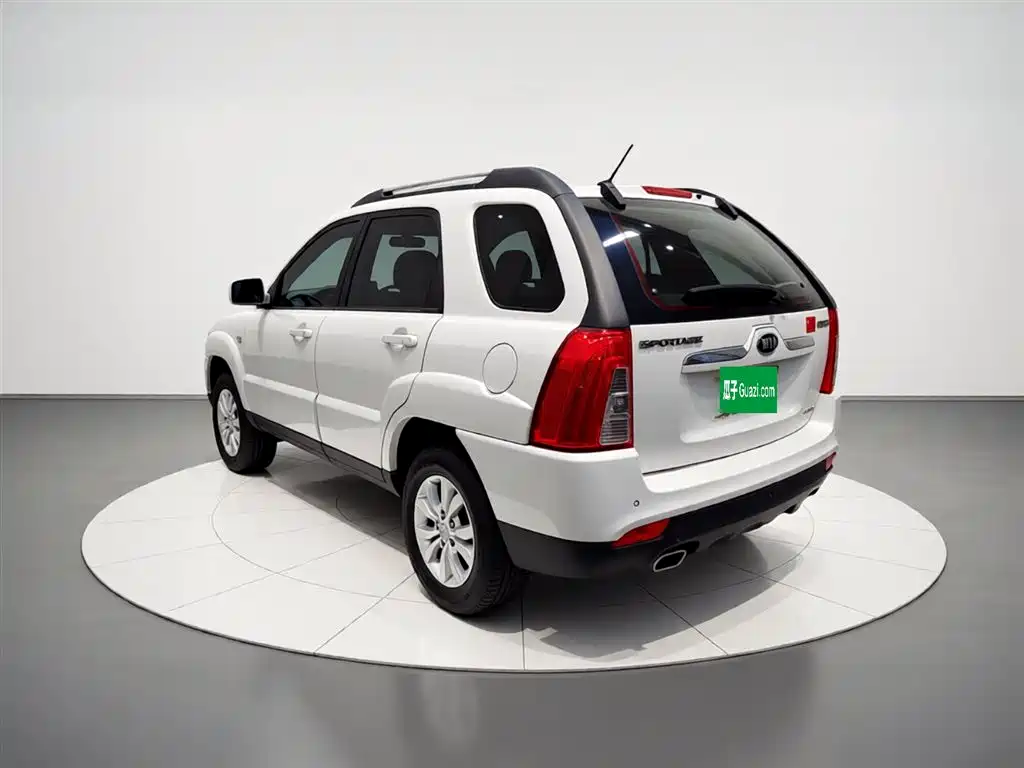 Kia Sportage 2013 2.0L Automatic 2WD GL фото 5