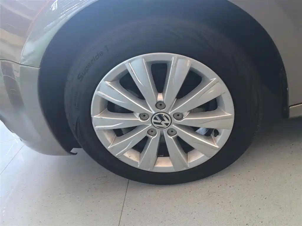 Volkswagen Sagitar 2014 Facelift 1.4TSI Automatic Luxury фото 23