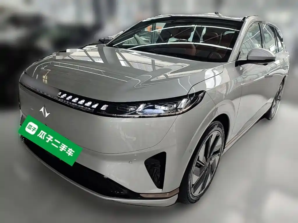 2025 Dongfeng Yipai eπ008