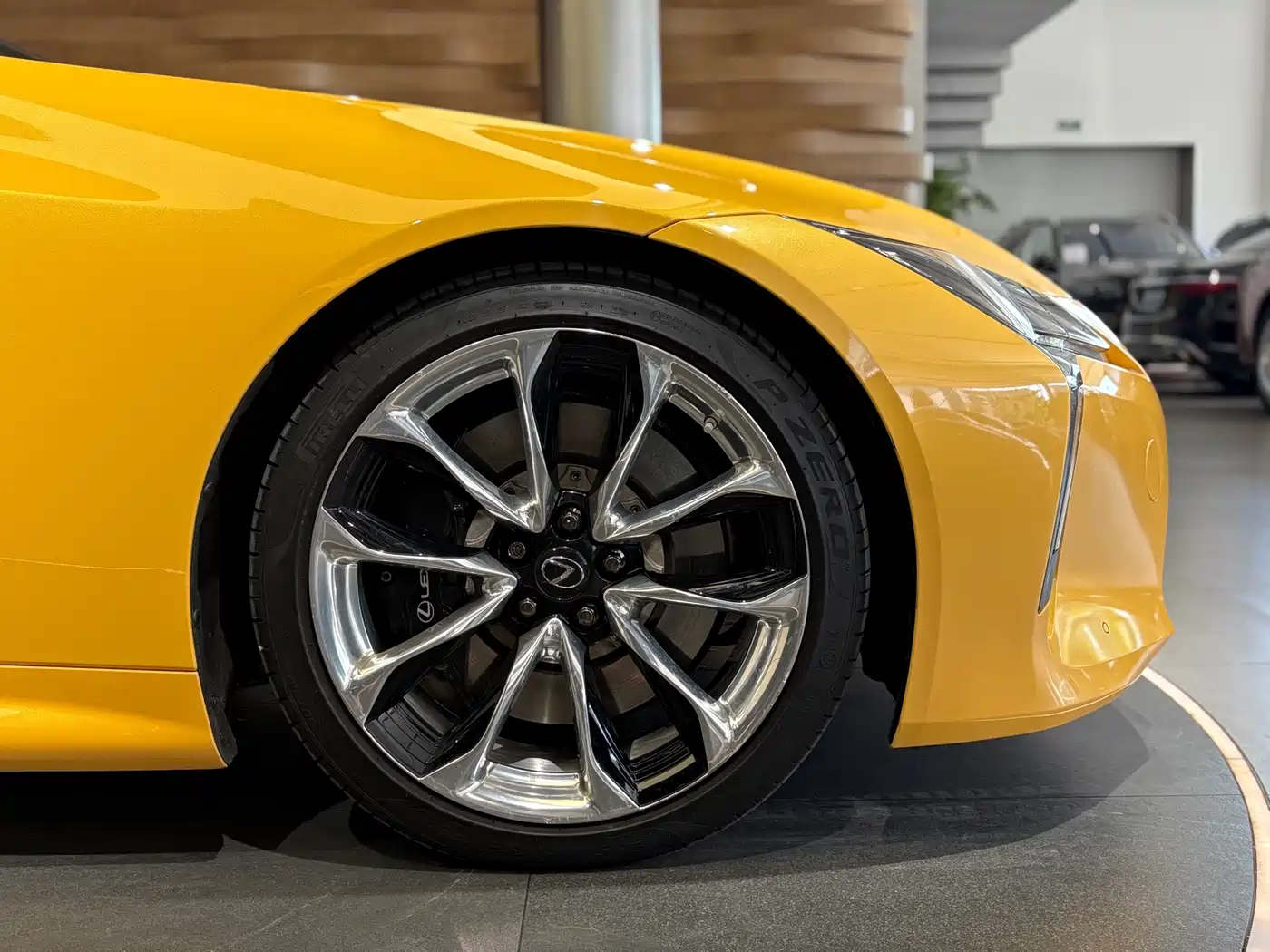 Lexus LC 2020 500h Sport Edition фото 7