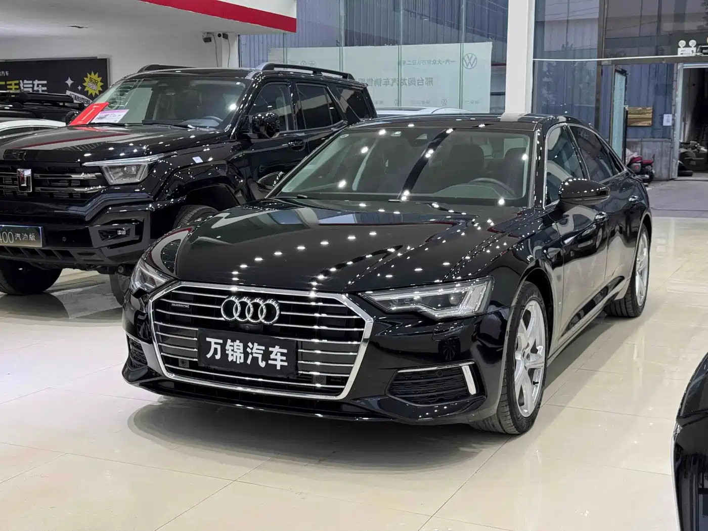 Фото 1 - Audi A6L