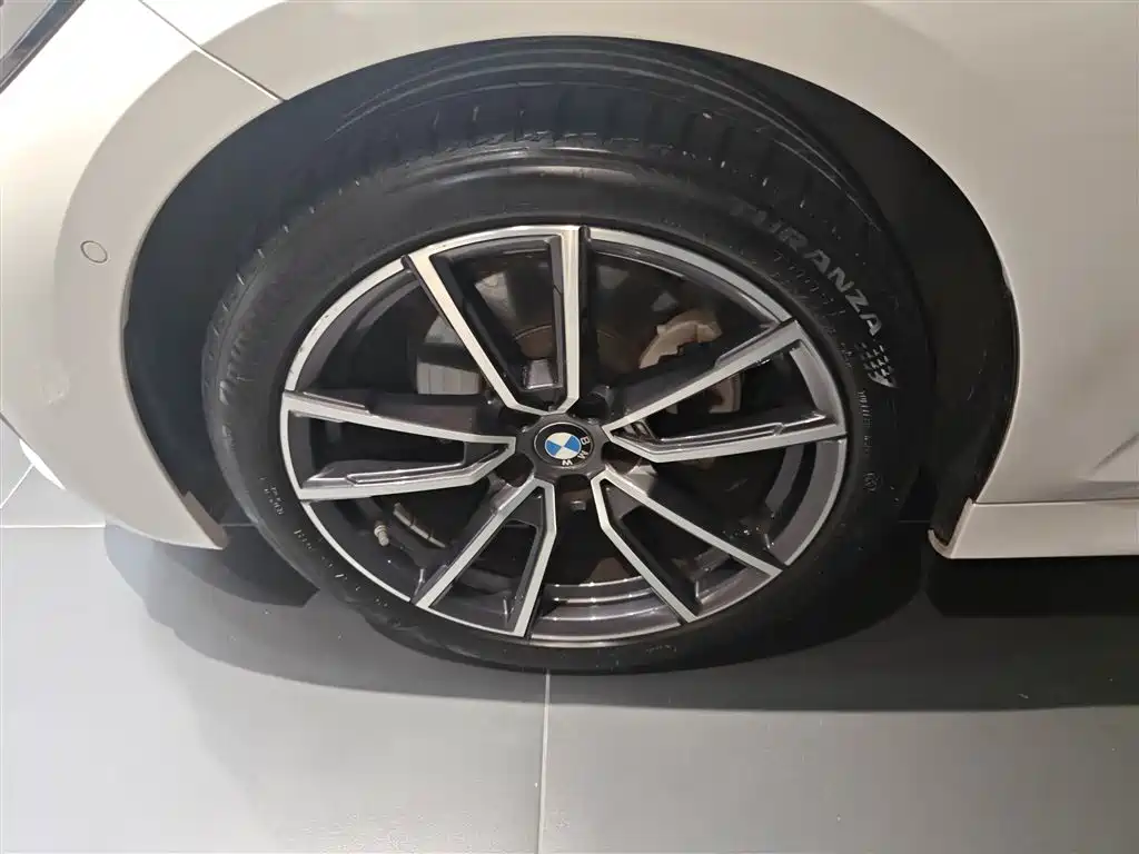 BMW 3 Series 2021 Facelift 325Li M Sport Package фото 23