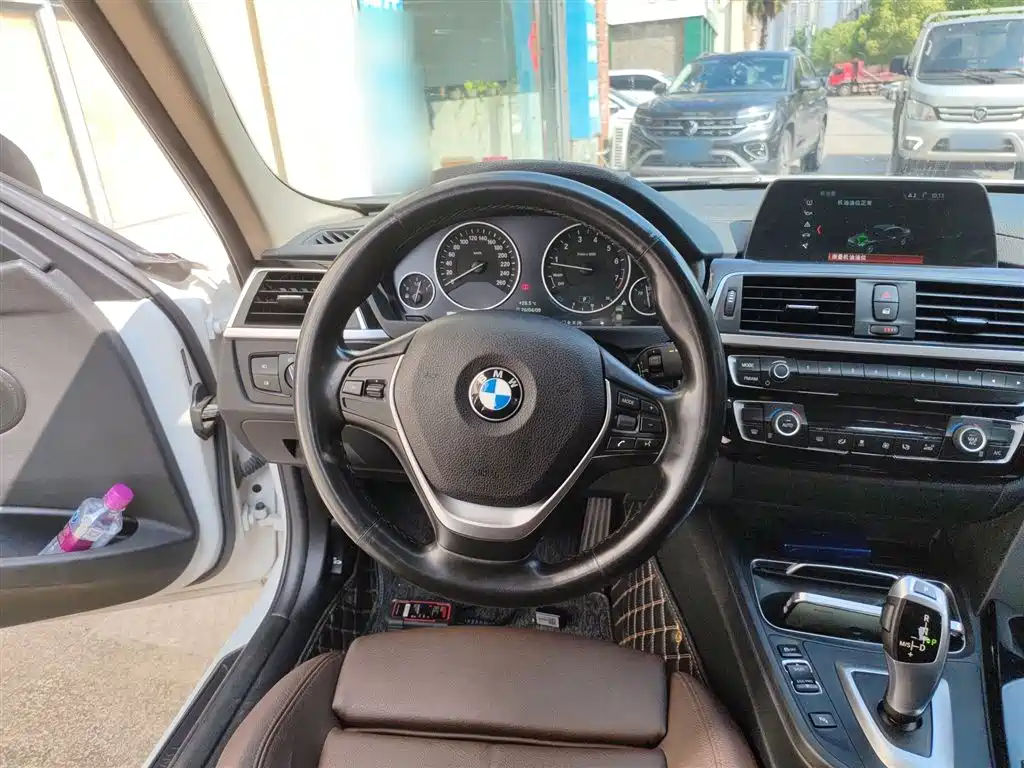 BMW 3 Series 2018 320Li Fashion Style фото 11