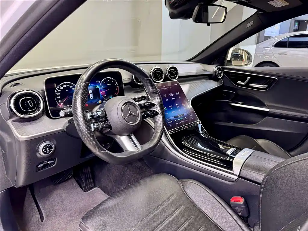 Mercedes-Benz C-Class 2022 Facelift C 200 L Sport фото 25
