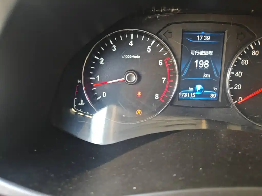 FAW Senya R7 2017 2017 Model 1.6L Automatic Smart