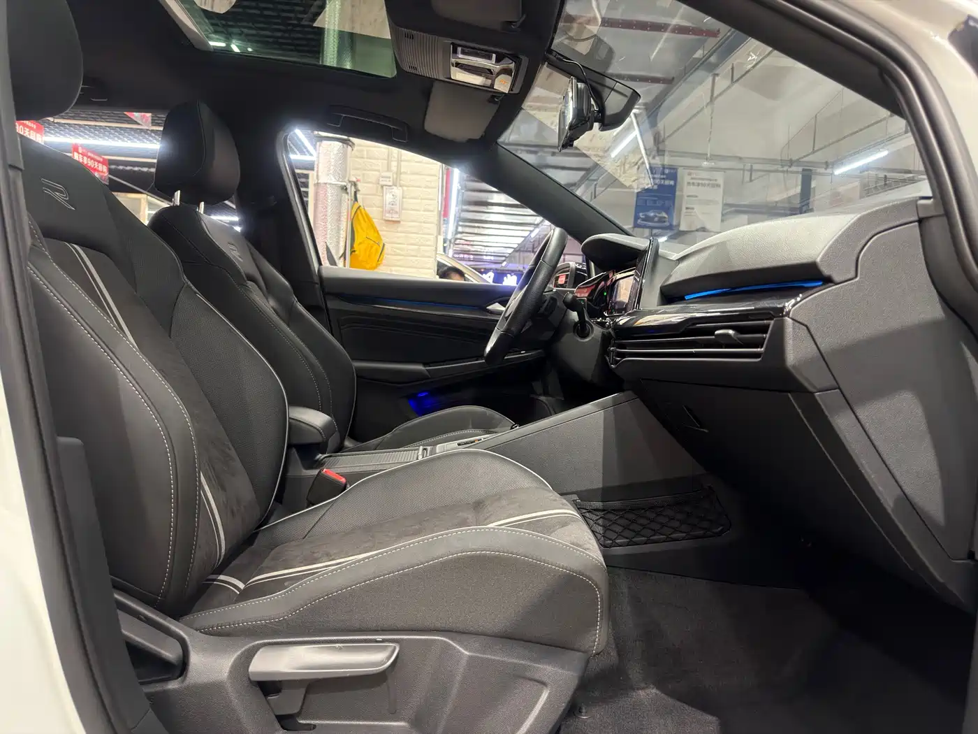  Volkswagen Golf 2023 Facelift 280TSI DSG R-Line Lite 21