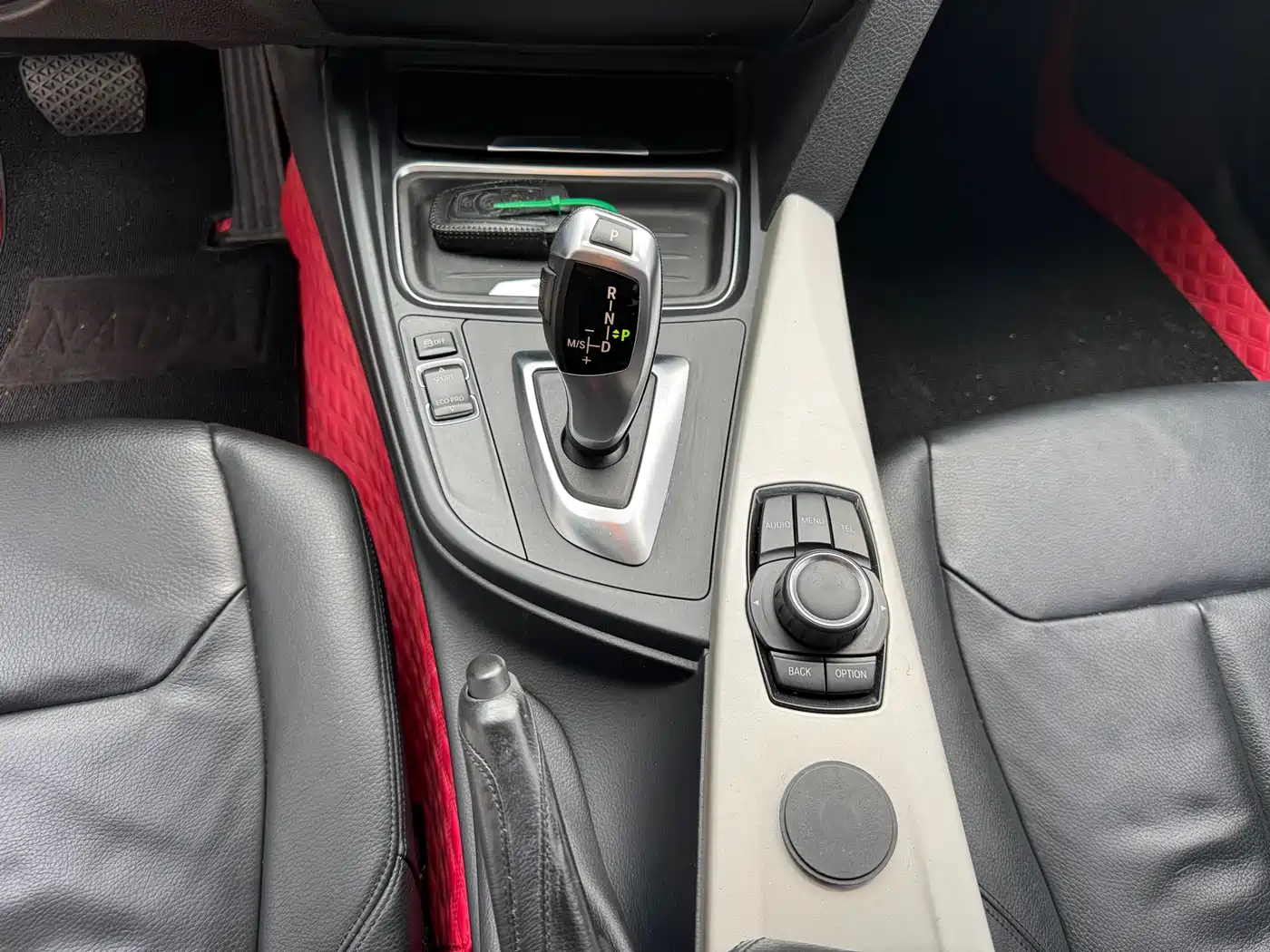 BMW 3 Series 2014 320i Fashion фото 10