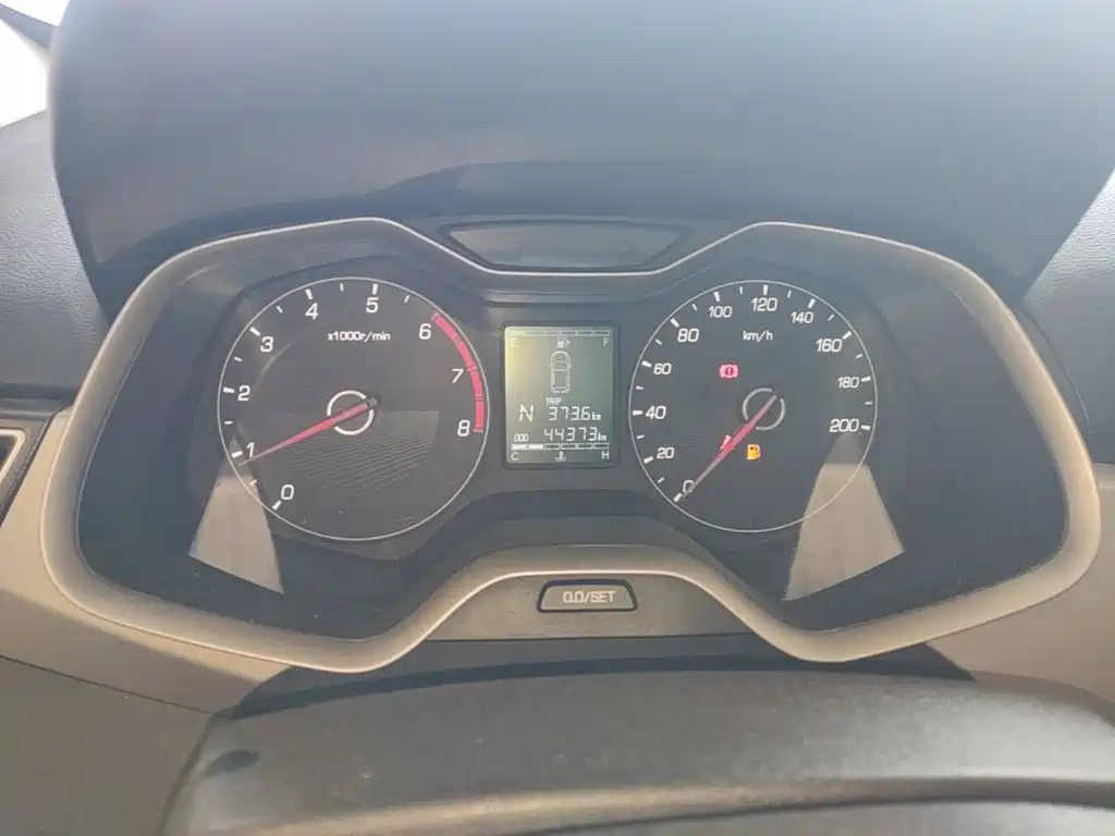 Baojun 310W 2019 2018 1.5L Auto Fashion China V