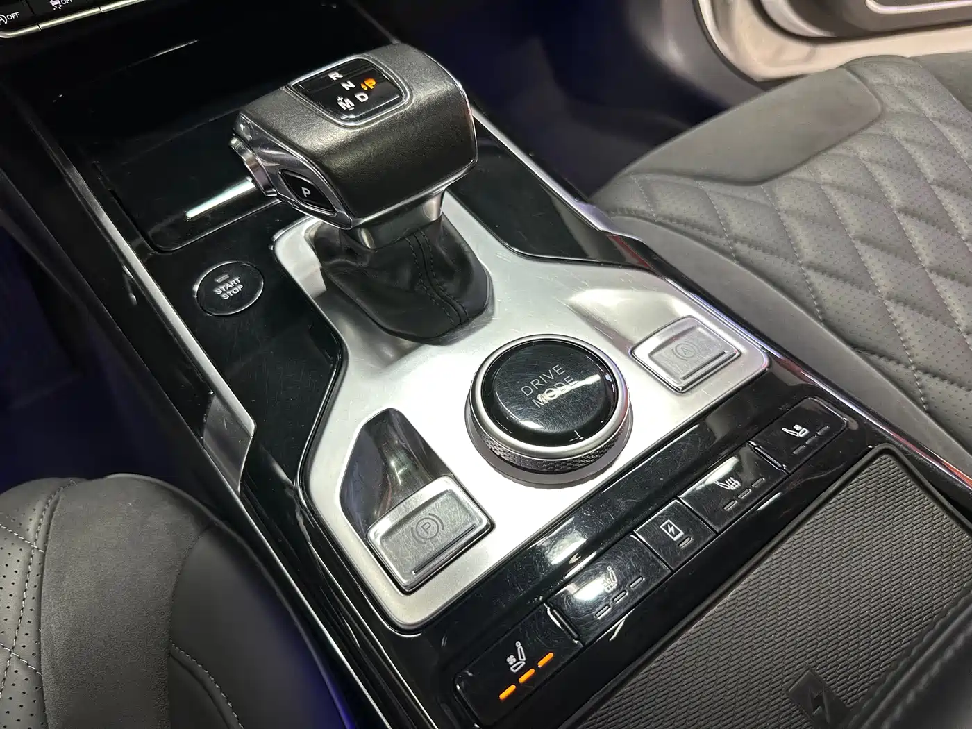 Hongqi HS5 2020 2019 2.0T Smart Connect Enjoy 4WD Edition