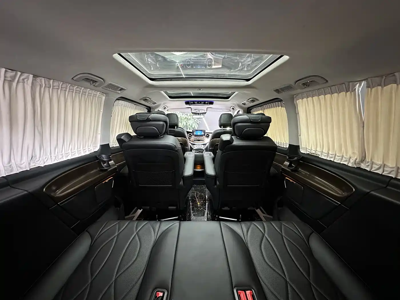 MERCEDES-BENZ V CLASS