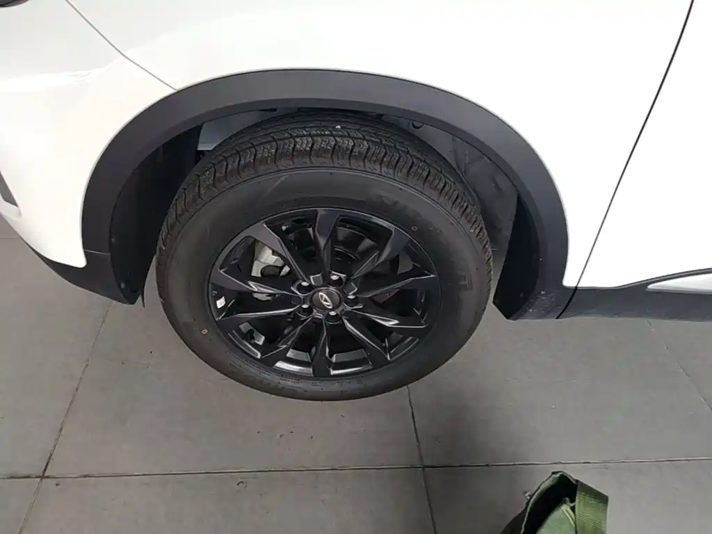 Chery Tiggo 5x 2026 2025 1.5L CVT Excellence Edition