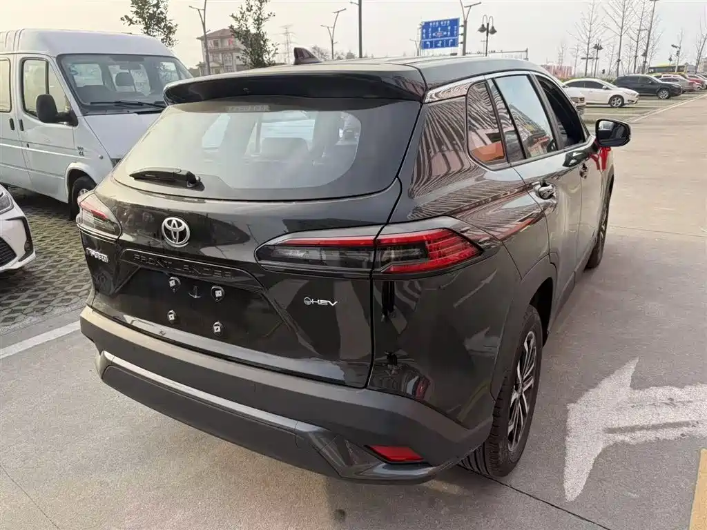 TOYOTA FENGLANDA