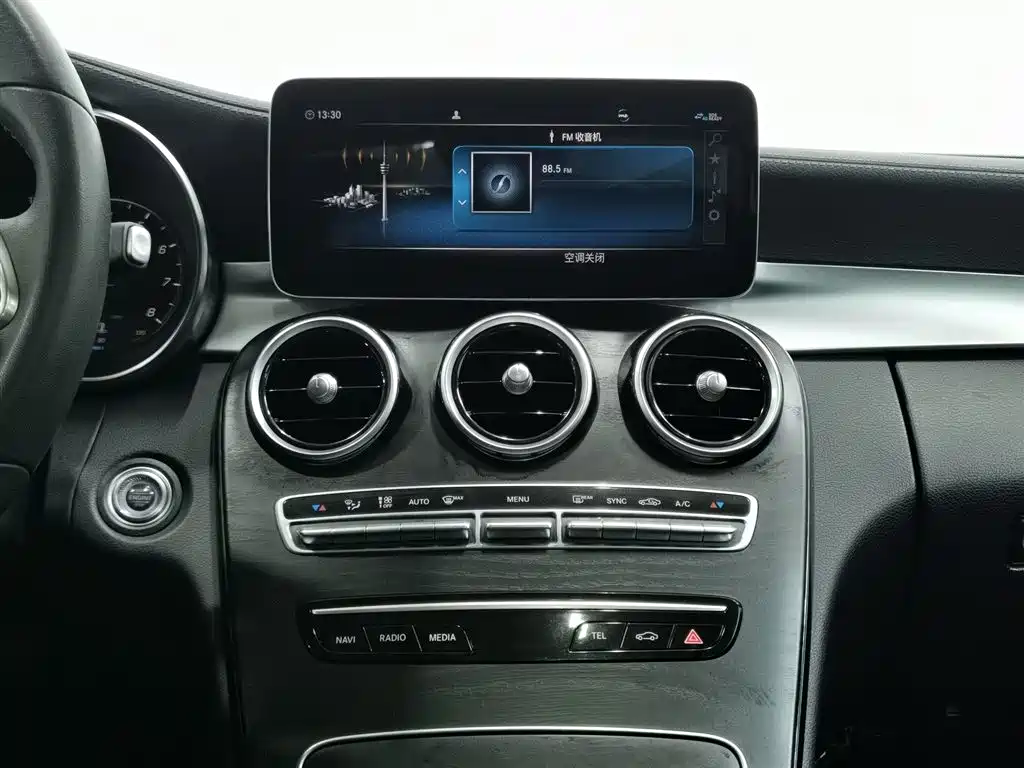 Mercedes-Benz C-Class 2019 Facelift C 260 L Sport фото 12