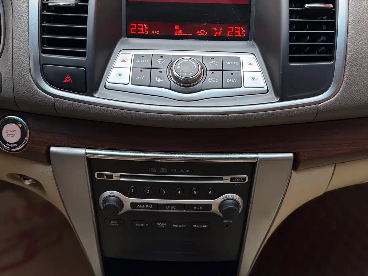 Nissan Teana 2009 2010 2.5L XL Anniversary Edition