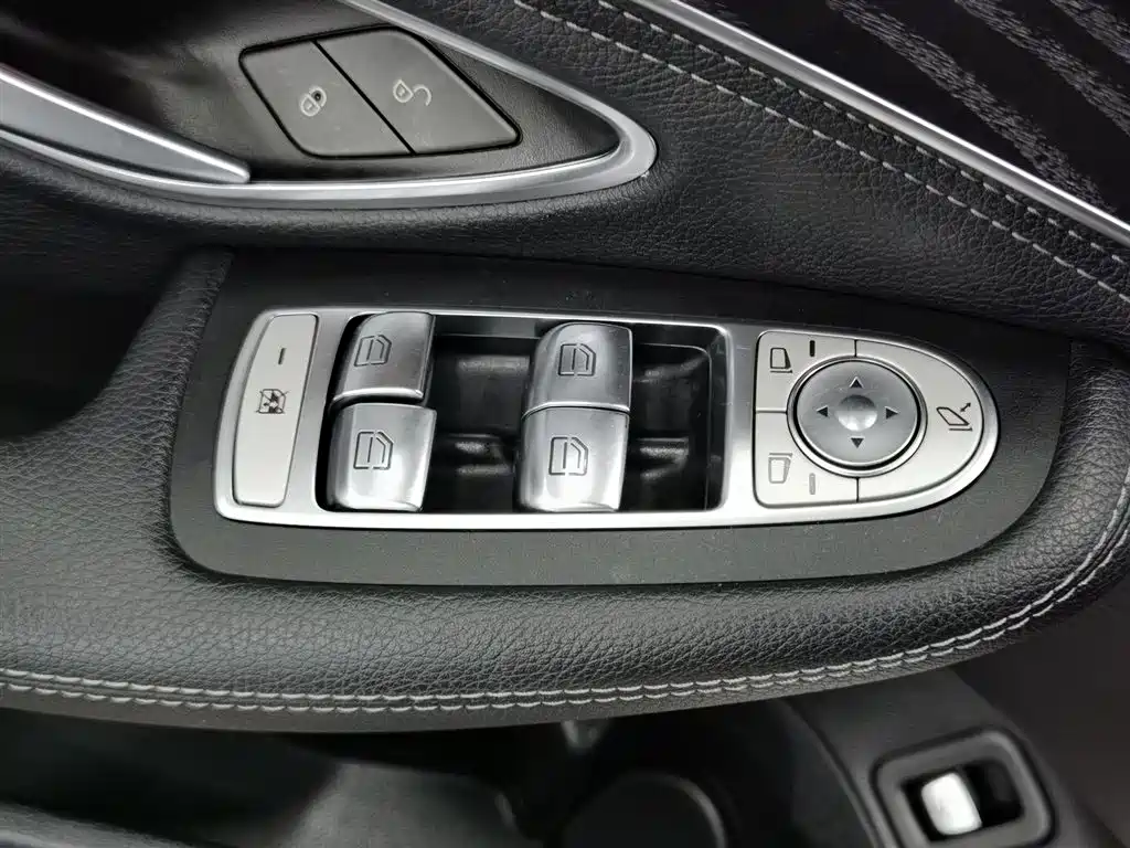 Mercedes-Benz C-Class 2019 Facelift C 260 L Sport фото 9
