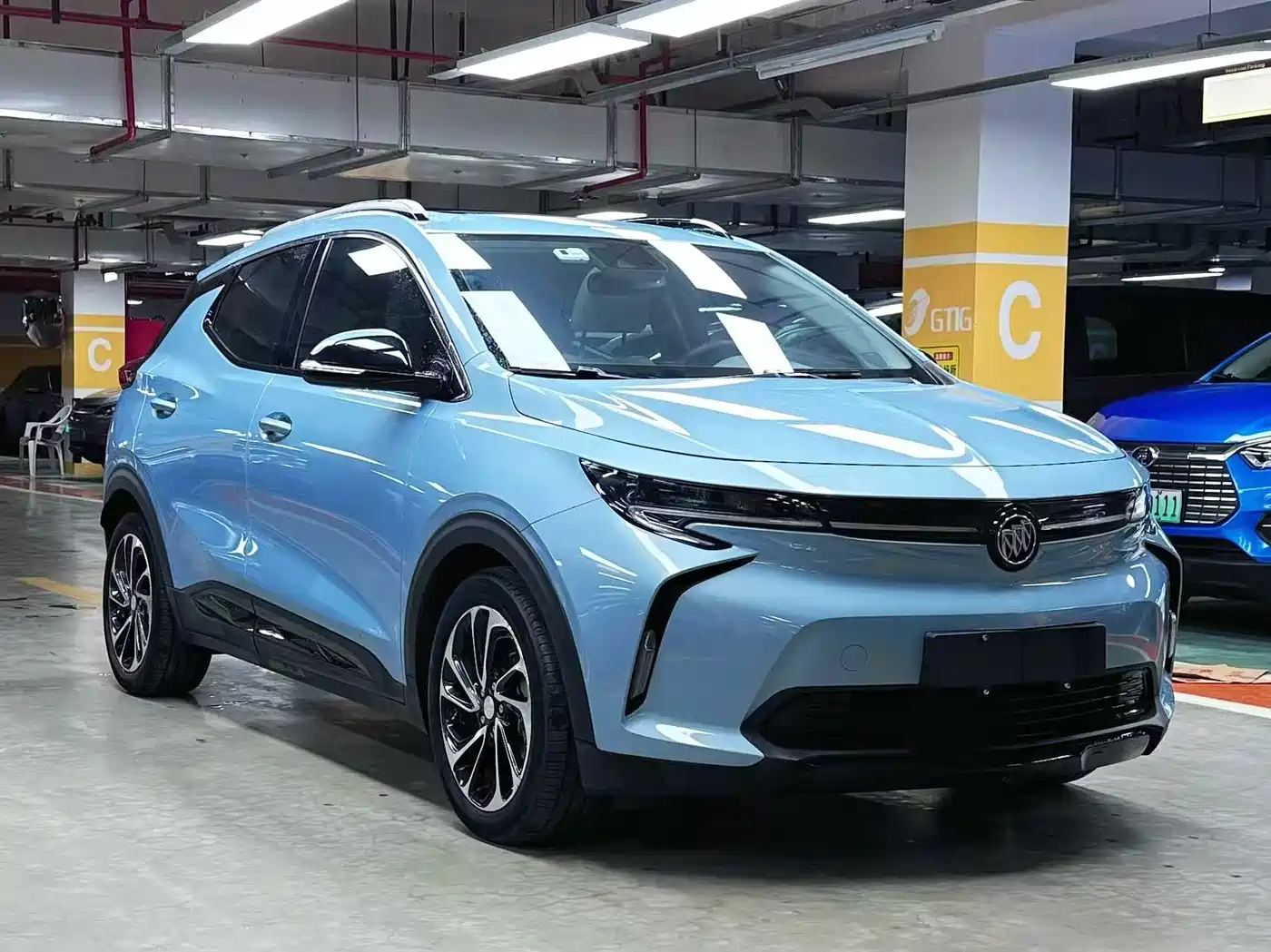 BUICK SLIGHTLY BLUE 7