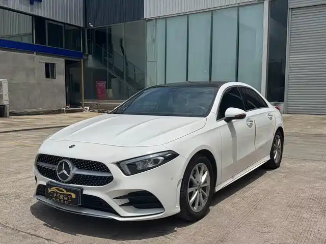  Mercedes-Benz Mercedes-Benz A-Class 2020 Facelift A 200 L Sport Sedan Fashion