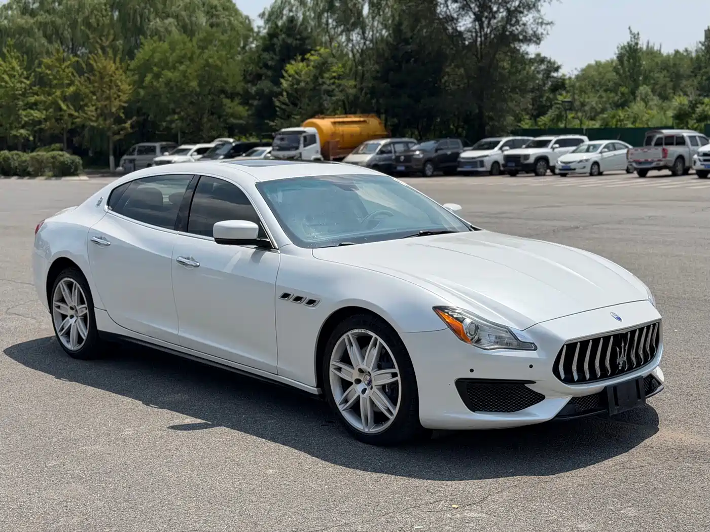Maserati Quattroporte