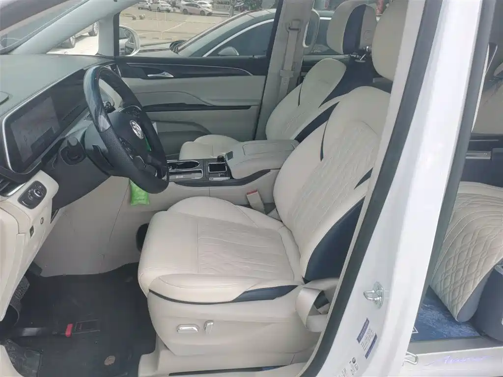 BUICK GL8