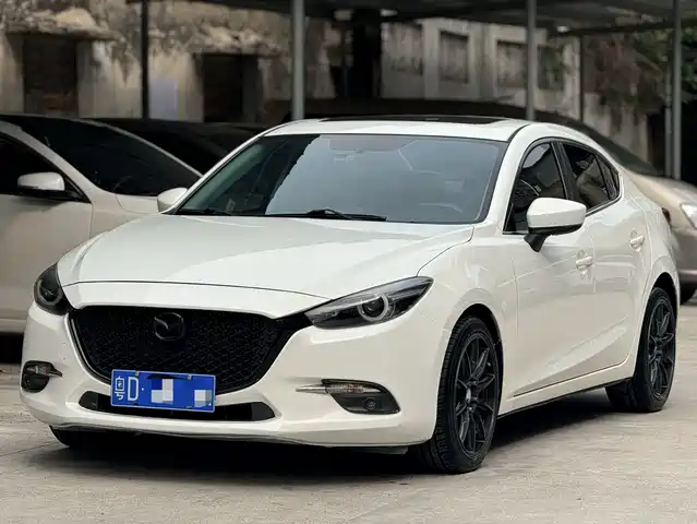 MAZDA 3 ANGKESAILA